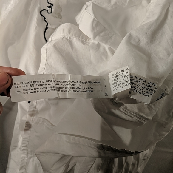 ZARA Embroidered Floral White Dress Shirt Button-up Peasant small s black collar - Picture 14 of 15